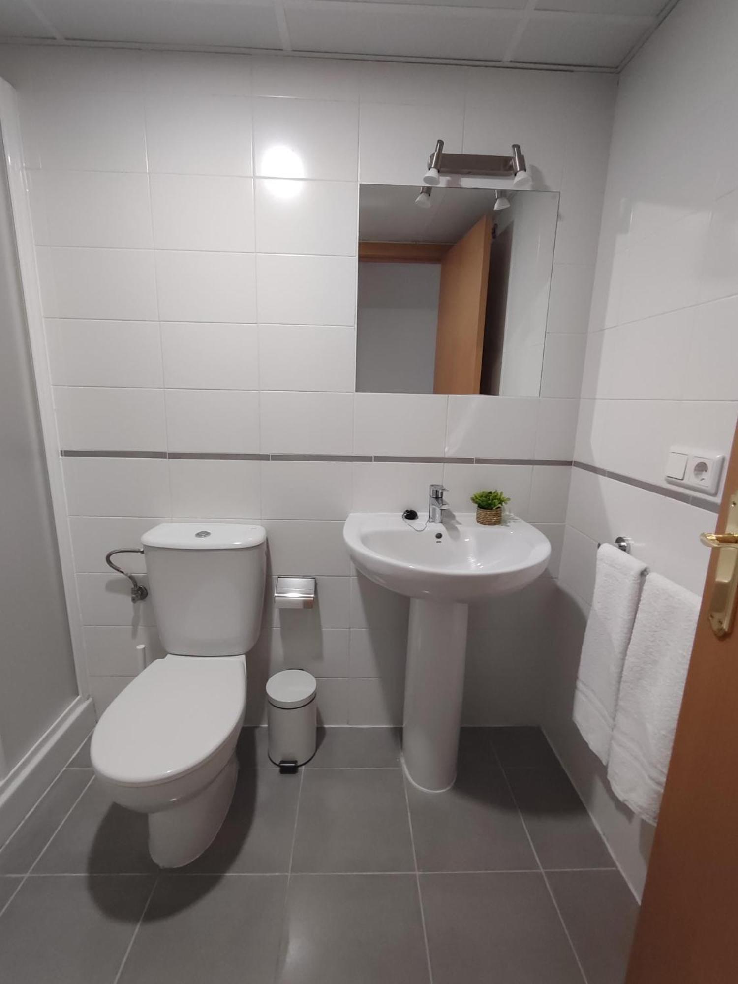 Apartamento En Sevilla Con Piscina Y Parking 拉阿尔加瓦 外观 照片