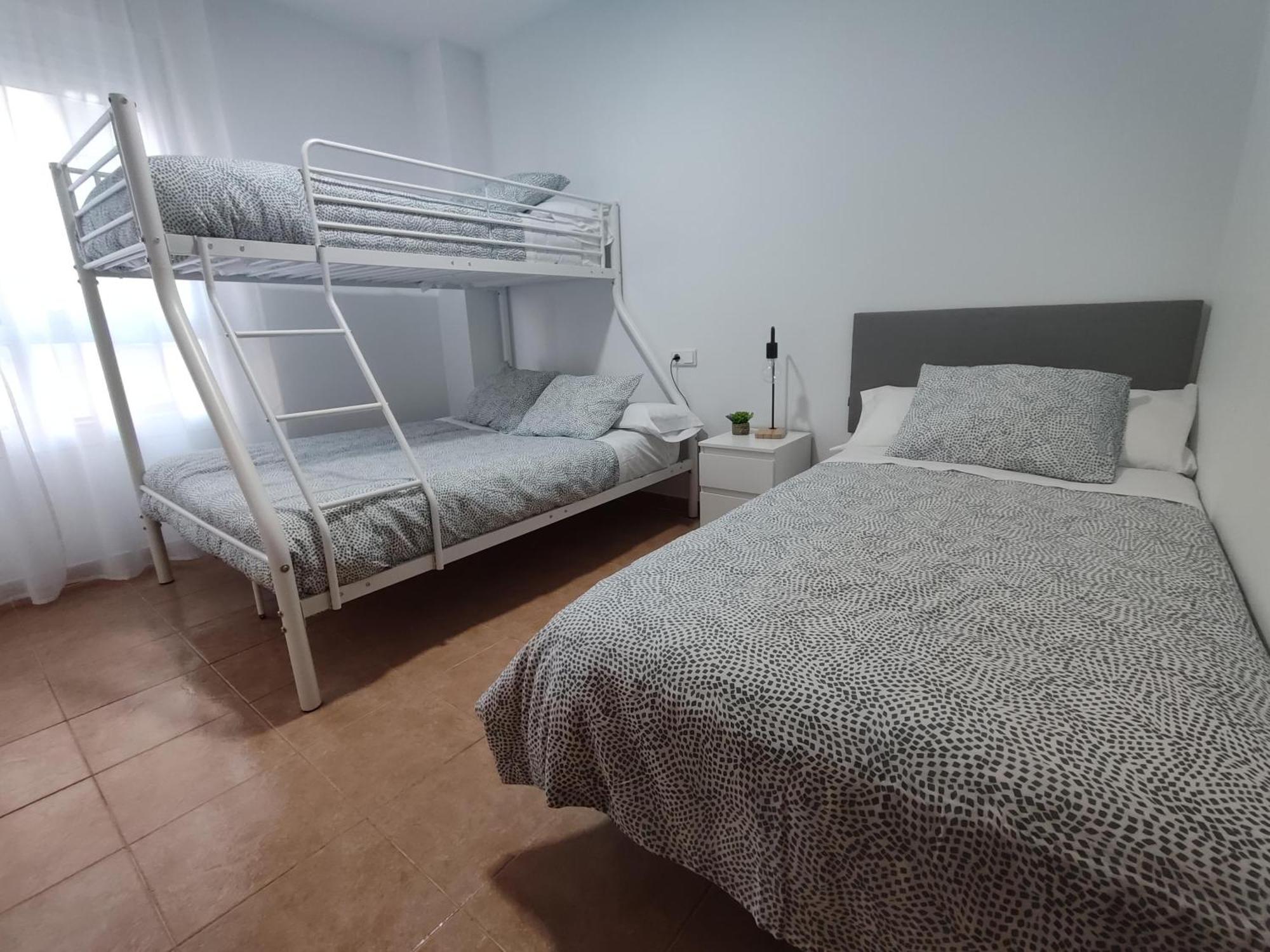 Apartamento En Sevilla Con Piscina Y Parking 拉阿尔加瓦 外观 照片